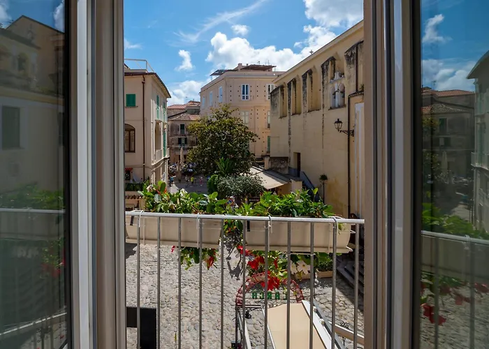 Bed and Breakfast La Divina - Free Parking - Tropea